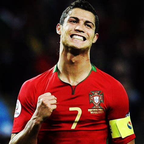 This is a list of players who earned 25 or more caps for the portugal national football team. Satisfactory Cristiano Ronaldo | Cristiano ronaldo ...