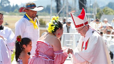 Papst franziskus für geplante operation im krankenhaus. Papst Franziskus begegnete in Chile zahlreichen ...