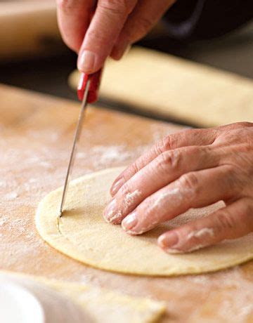 This tomato bruschetta recipe is easy to make in less than 20 minutes. Tomato Bruschetta Recipe Barefoot Contessa : Antipasto ...