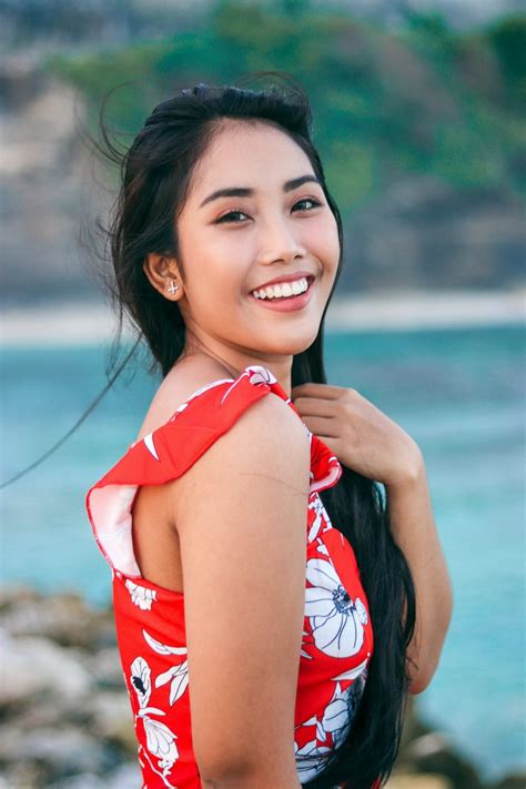 Chinese are mostly trap but on thaicupid and filipino cupid there are some serious beautiful girls waiting for serious. Date Asian Woman - Is It The Best Dating Site Existing?