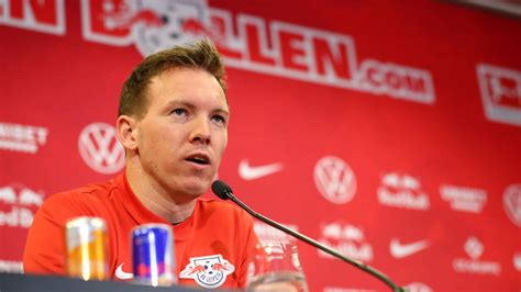 Julian nagelsmann ist trainer bei rb leipzig und hat einen vertrag bis 2023. Bundesliga | RB Leipzig-Trainer Julian Nagelsmann wünscht ...