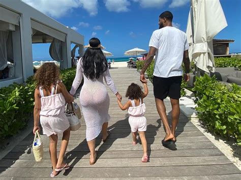 She is the longtime girlfriend of nba player george paul, the shooting guard for the los angeles clippers. NBA playoffs 2020: Seth Curry, Paul George, Callie Rivers ...