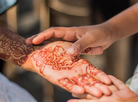 And come see us for some happy henna love!!!!! Professional Henna Tattoo Artists for Hire in Austin | EPIC