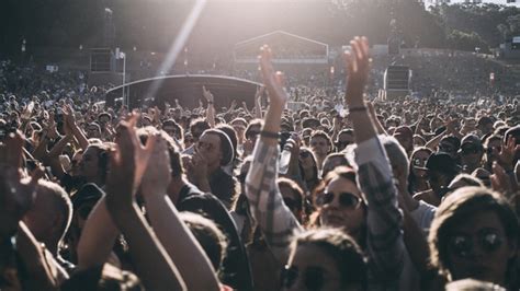 Splendour in the grass is an australian music festival held at the end of july. 2017 Splendour In The Grass Lineup Announced - Music Feeds