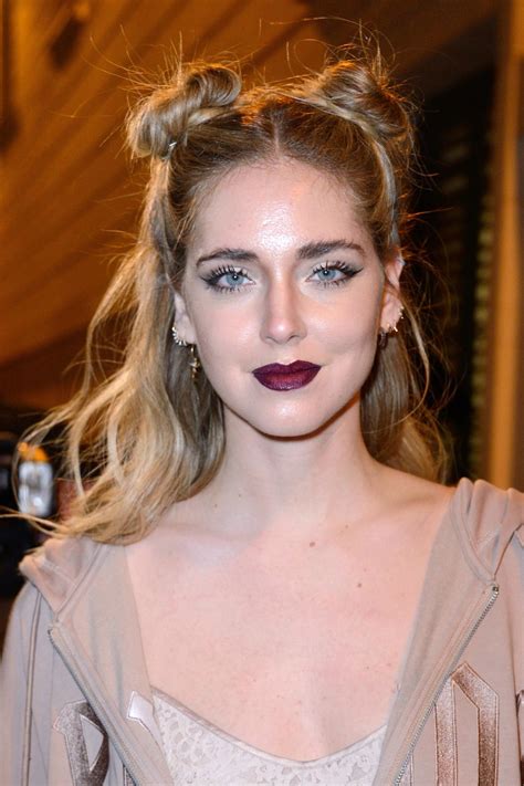 Fotografo pubblicitario, commerciale e di moda. Chi è Chiara Ferragni: Età, Altezza, Peso, Instagam ...