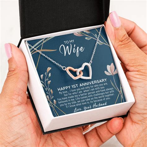 It's a time to show your gratitude, love and acknowledgement choosing the right gift for your wife can be frustrating, but fear not because we are here to help. One Year Anniversary Gifts First Anniversary Gift For Her ...