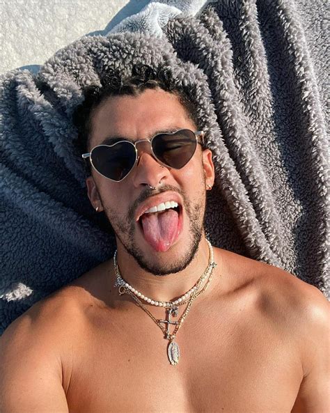 Easter is a festival of celebrations where enjoyment, happiness, and fun are at its extreme. Pin by Jennifer Santana on Bad Bunny in 2020 | Bunny ...