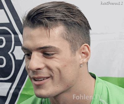 Granit xhaka steht wohl vor rückkehr in bundesliga. Granit Xhaka / Borussia Mönchengladbach / Swiss National ...