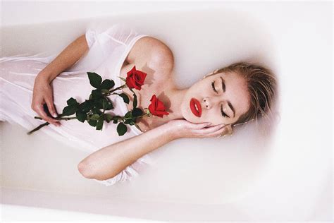 Bath of darya mikhaylova (12 years old) in jungles. An Attractive Young Woman Lies In Milk Bath Painting by ...