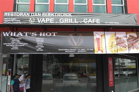 Seri kembangan may be unfamiliar territory for many of us, but restaurant hunters willing to explore this neighbourhood might like to bookmark hashtag cafe, where friends & families can be spotted savouring classic & contemporary asian comfort food. JE TunNel: VGC @ Sri Serdang, Seri Kembangan~ VAPE . GRILL ...