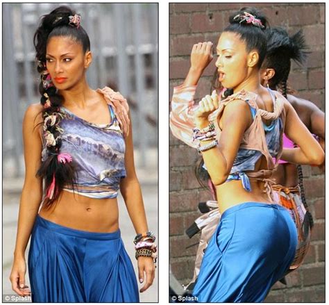 Maybe you would like to learn more about one of these? Tattoos Kayu: Nicole Scherzinger reveals her taut tummy