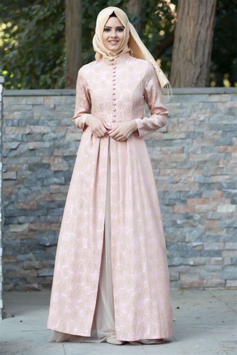 Dari pengamat fashion terbaik, model baju terbaruku harapkan dapat di jadikan pilihan fashion yang best style performance era sekarang ini. Baju Couple Kondangan Kekinian 2021 - Outfit Kondangan ...
