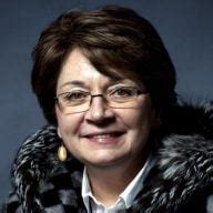 Mary jeannie may simon cc cmm com oq (inuktitut: Mary J. May Simon, OC, OQ Représentante spéciale du ministère