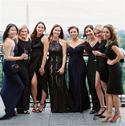 Guest Etiquette Tips for the Reception - Inside Weddings