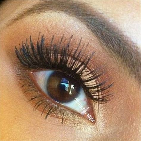 Tips, secrets and best eye liner type. Pin by Hannah Galloway on Eyes. | Makeup obsession, Love makeup, Makeup glam