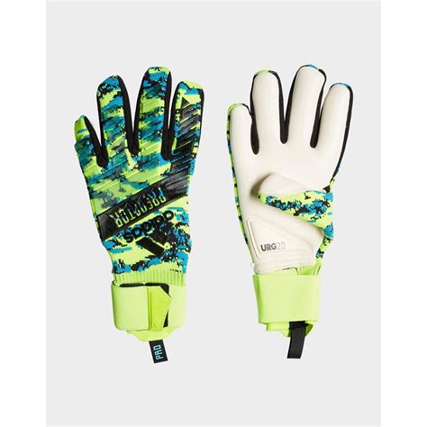 Voir plus d'idées sur le thème gant, equipement foot, gardien de but. adidas Originals Synthetic Predator Pro Manuel Neuer ...