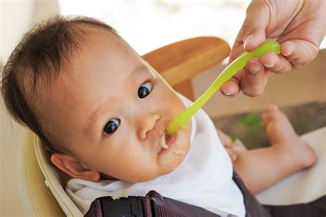 Jadi, kebanyakan terpaksa juga cari. Perkenalkan Telur Pada Bayi Boleh Tentukan Alergik Atau ...