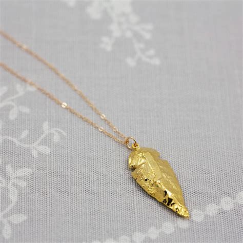 An arrowhead is a actually a tip, usually sharpened to a point, and added to an spear to make it deadly or useful… as a kid, i had a real arrowhead that my grandpa gave me as. 24k gold dipped arrowhead necklace by j&s jewellery ...