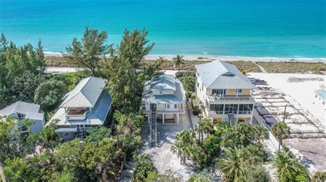 Siesta dunes beachfront condominiums offers our special guests a selection of over 90 siesta key vacation condo rentals located on the beach at 6200 midnight pass road, siesta key, florida 34242. Relax in Siesta Key rentals | Vrbo