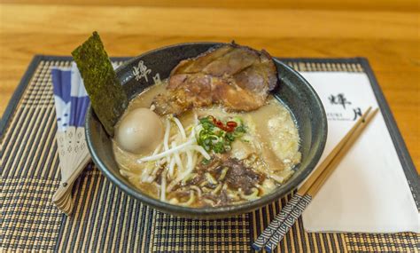 Find the closest ramen food places to your location. Kizuki Ramen Anime Night