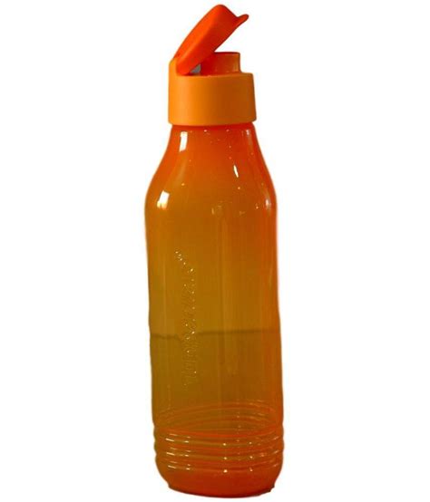 Последние твиты от groovytupp (@groovytupp). Tupperware Aquasafe Triangular Groovy Bottle - Set of 4 ...
