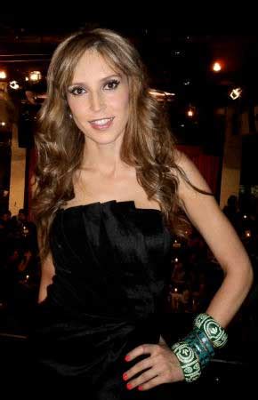 Veinte diseñadores peruanos exhibirán sus trabajos en perú moda. Alejandra Azcárate renunció a Comediantes de la Noche ...