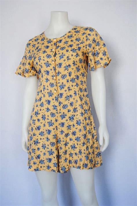 I'm drawing a comic, i'll some of your patterns, i'll give you the proper credits ^^. Vintage butter yellow floral playsuit from the 1990s with ...