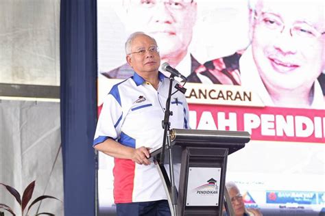 Jelajah pendidikan bumiputera di smk sg. Kulaan Niring: Lensa Niring 1 : Jelajah Pendidikan ...