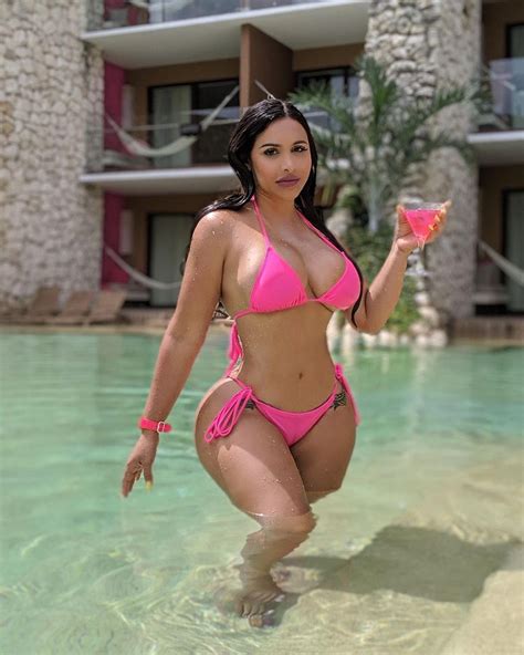 Fiorella zelaya (@misssperu) on instagram. Fiorella Zelaya / Pin on Fiorella Zelaya (missperu ...