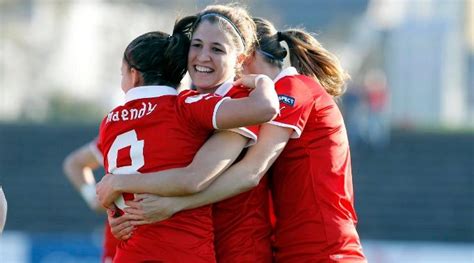 19.06.2021 19.06.2021 von andré winkelhagen. fussball.ch - Frauen-Nati schiesst die Türkei ab ...