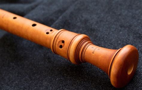 Jelaskan perbedaan dan persamaan jenis alat musik melodis daerah! 3 Cara Memilih Suling Recorder Agar Tidak Salah | BukaReview