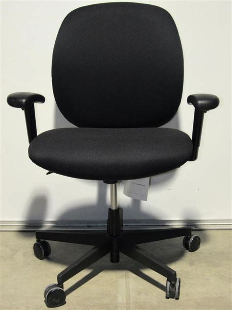 An allsteel chair can benefit offices of every size in charlotte, new york, and beyond. Auction Ohio | Allsteel Trooper Office Chair