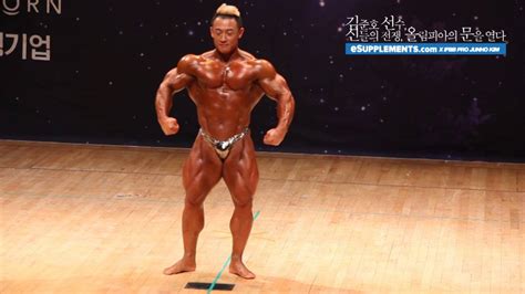 김준호 선수 인터뷰 4탄 조회수 495. IFBB PRO 김준호 선수 보디빌딩 포즈 - YouTube