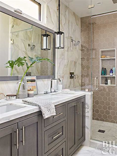 There's a lot that you can do with your master bath. Planning a Bathroom Layout | Better Homes & Gardens