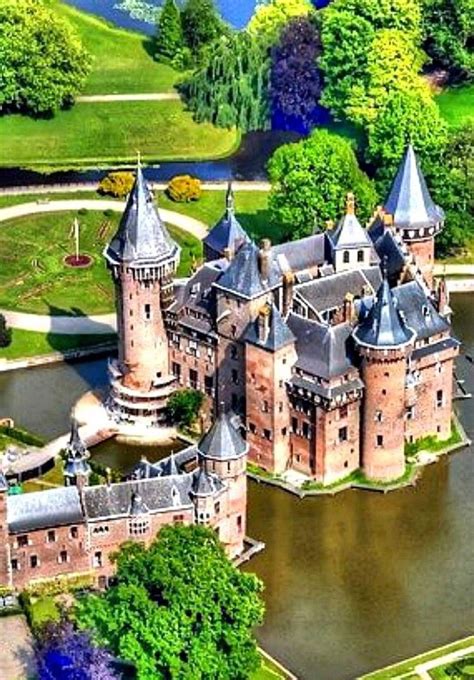 Start date yesterday at 11:29 am. (Netherlands) Dutch Castle. Utrecht, Netherlands. | Castle ...