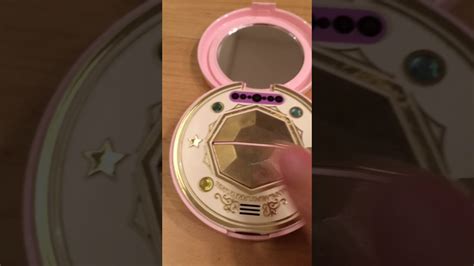 One day, her favorite mirror which was given to akko by her mother. himitsu no akko chan compact - YouTube