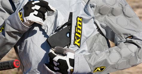 They were with me when we bashed our way toward the north rim of the grand canyon on a ktm 1090r and an africa twin last october, and. Klim Dakar Pro Jersey - Dirt Bike Test
