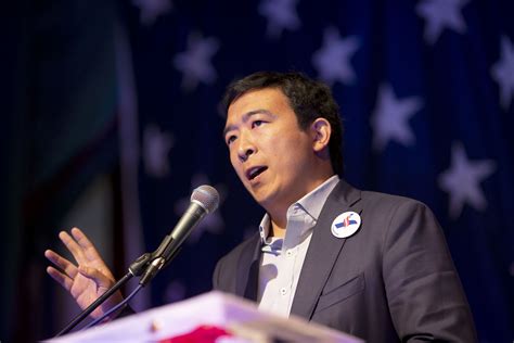 Official account for 2020 presidential candidate, andrew yang. Andrew Yang giving New Hampshire mom $1,000 a month to ...