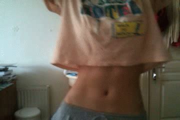 Cutie shivers of orgasmic pleasure! flat tummy on Tumblr