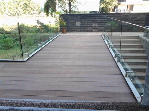You will be surprised with how real they look! 17 Wood Plastic Composite Flooring & Decking Designs ...