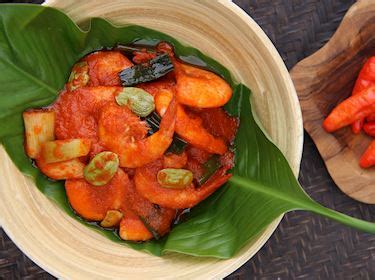 .bila anda newbie dalam memasak balado ijo limbat (lele sungai), kalian akan sedikit banyak dengan memanfaatkan 12 bahan ini, kalian bisa memproses memasak balado ijo limbat (lele. Lele Balado Padang - Most Popular Traditional Dishes In ...