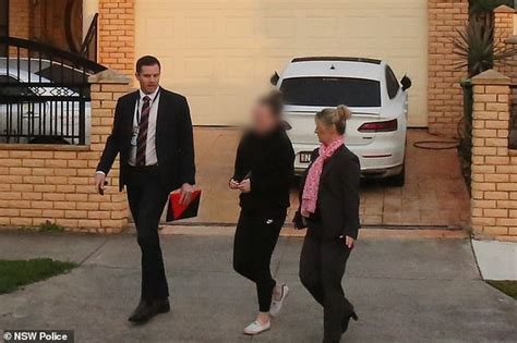 Brand innovativo e al passo con. Sydney teacher charged with sexually assaulting a teenage ...