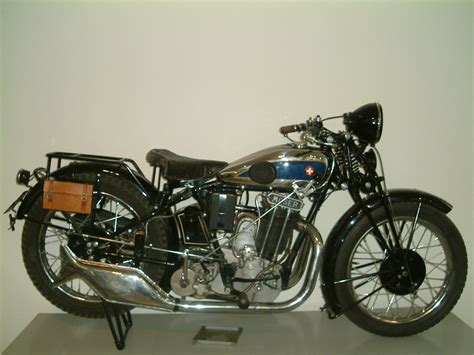 Looking for a motorcycle to buy? Moser Motorcycles | Classic Motorbikes