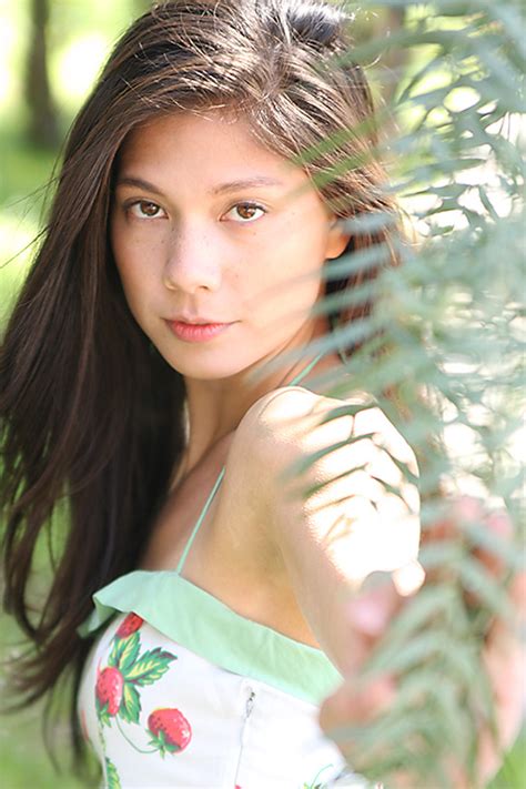 Upload here ∧ jump back to top ∧. Jessica Jade Andres (30 May 1985, Burnsville, Minnesota ...