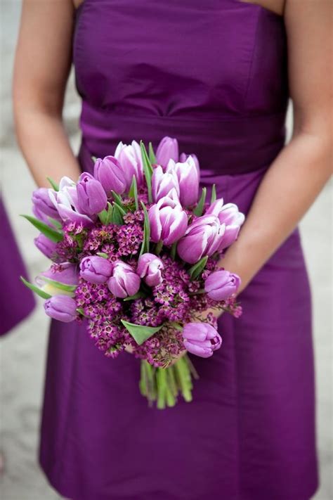 Sep 21, 2020 · elegant and ethereal—and a perfect match for a wedding style just the same—limelight hydrangeas create a sort of otherworldly opulence for bouquets. Flower Power: 20 Looks for a Purple Wedding Bouquet -Beau ...