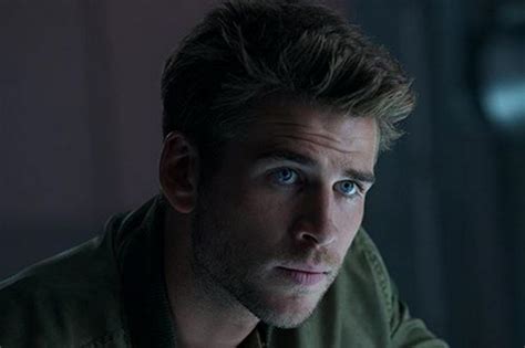 Ο φίλος μου είπε τα νέα. ΝΕΑ ΣΥΝΤΡΟΦΟΣ ΧΕΜΣΓΟΥΟΡΘ | Marie Claire | Το καλύτερο γυναικείο περιοδικό