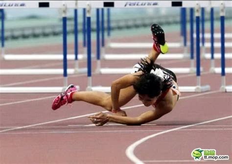 Chinese Girl Falling - The Losing Photos - XciteFun.net
