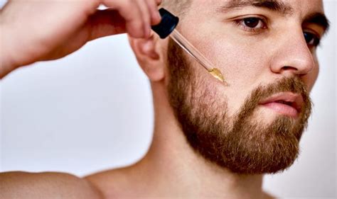 While it does help stimulate facial hair growth, dht is also the largest cause for male pattern hair loss (a problem that plagues many men even in their no matter how desperately you want your facial hair to grow when you're still a teenager, the reality is that it can be difficult to do so without going to. 9 Ways to Grow Beard Faster + Stimulate Facial Hair Growth ...