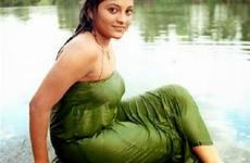 hot sexy bikini indian girls desi south aunty wet bathing tamil actress models female actresses 2009 stills boob xcitefun babes