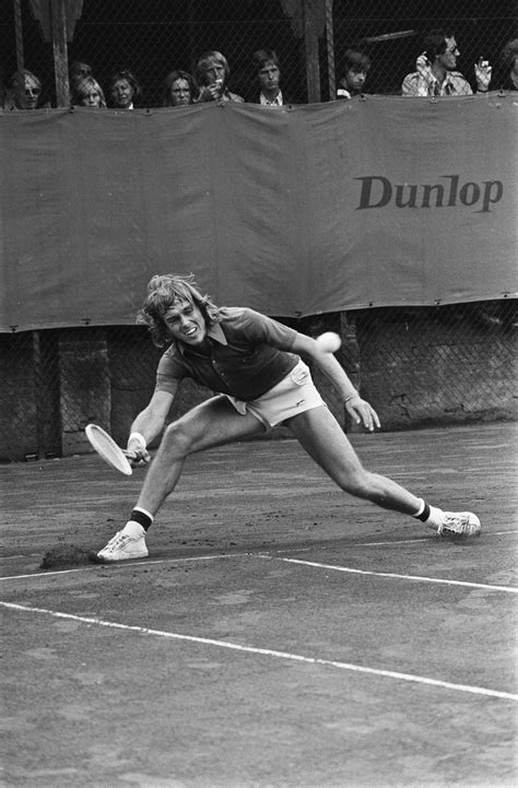 Few of his fans would have guessed it, but when former british no 1 and tennis champion hero john lloyd was at his peak on court, he was actually suffering from a serious health problem that afflicted. File:Lloyd (UK) in aktie, Bestanddeelnr 928-0521.jpg ...